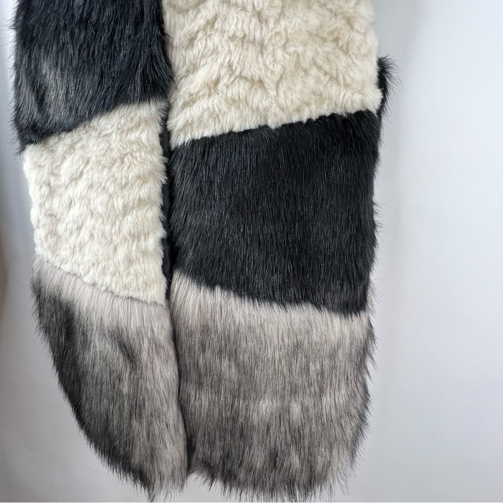 Steve Madden Faux Fur Patchwork Color Block Vest Women Size Med/Large EUC - Picture 3 of 12